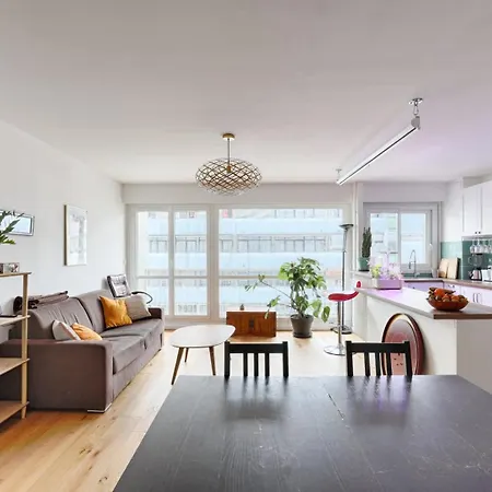 Residor - Warm And Bright 5p Apartment! * פריז